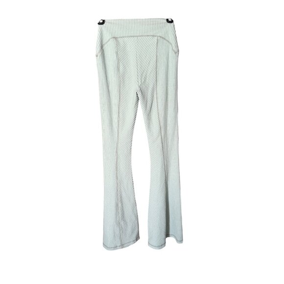 Out From Under XS Ribbed Flare Pants Sage Green Polyester/Viscose Blend Lightwei - Picture 6 of 6
